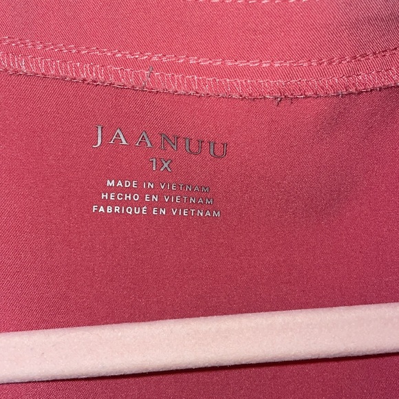Darker pink Jaanuu Scrub set, barely used. - Picture 3 of 9